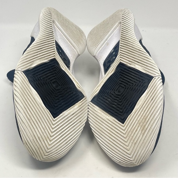 Under Armour Curry 5 Shoes Mens 8 Black White Silver Sneakers 3020657-101 - Picture 13 of 13